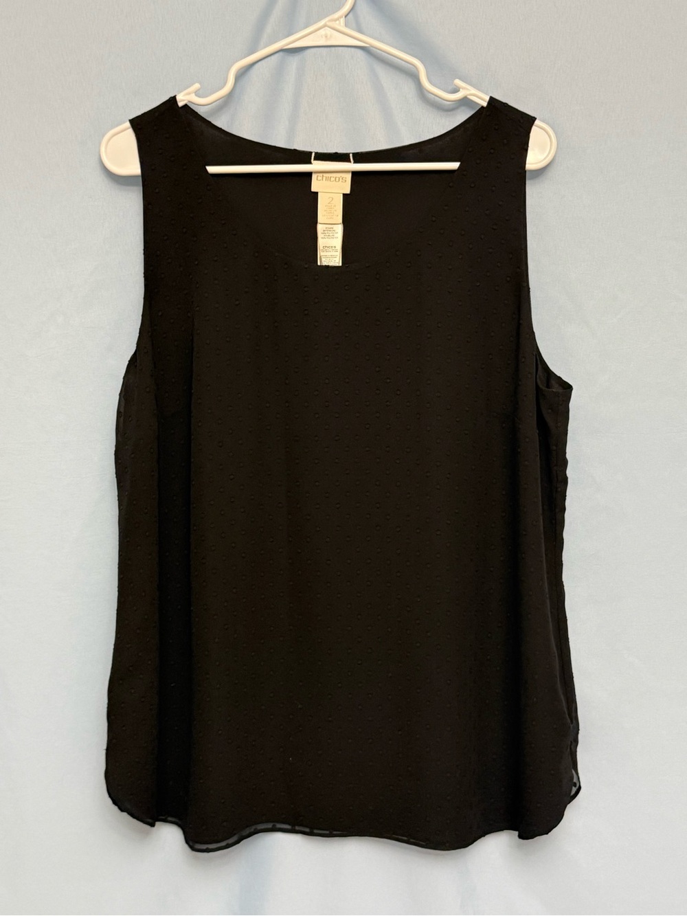 NWT Chicoās Black Swiss Dot Sleeveless Blouse Size 2 Flowy Tank Top